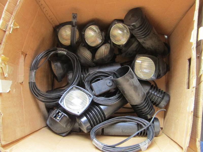 Lot of outdoor lights, control swit...