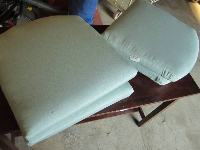 Lot of 4 new seat cushions...