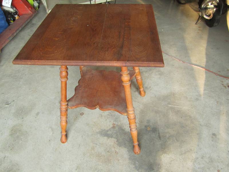 Wood table  23 x 23  29 tall...