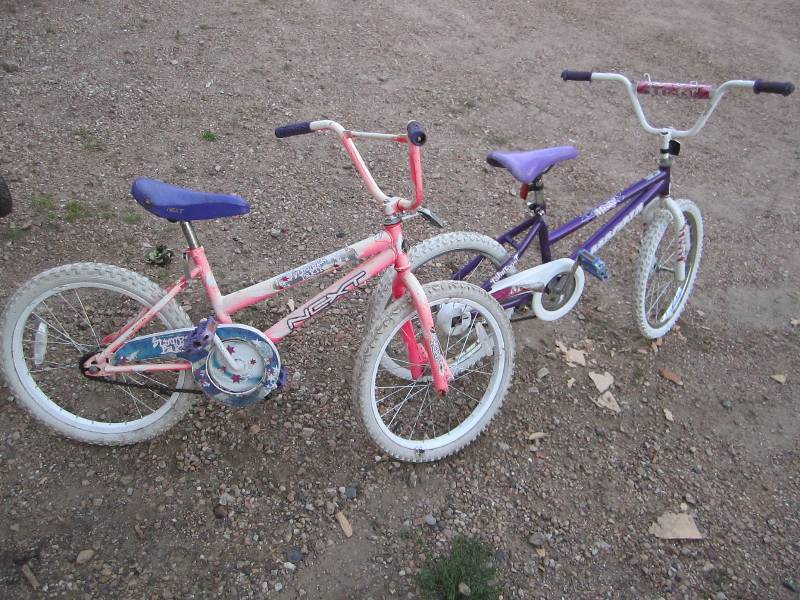 2 girls bikes...