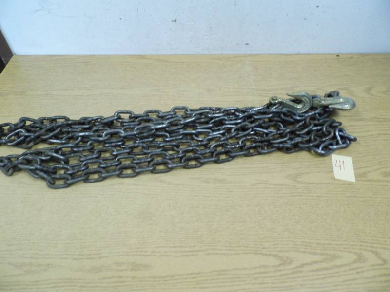 20 Chain w Hooks