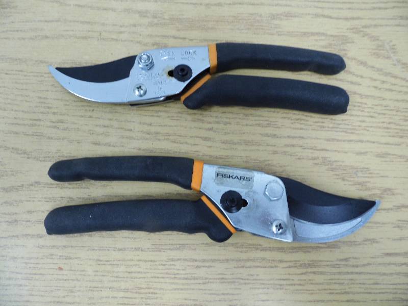 2 Pair of New Fiskars Shears