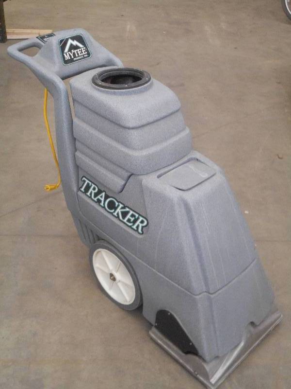 lot 3 image: MyTee Tracker SC9 Self-Contained 12...