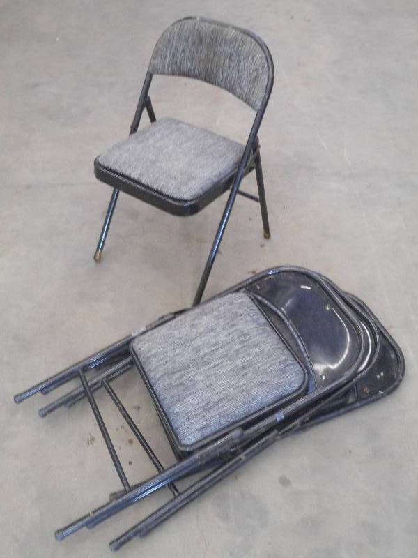 lot 50 image: Lot Of (4) Folding Steel Chairs ...