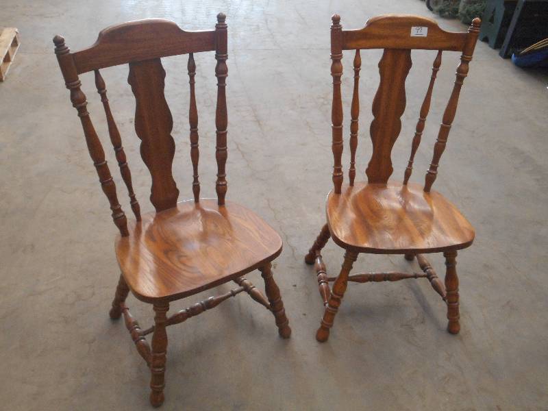 lot 99 image: (2) Solid Wood High-Back Dining Cha...