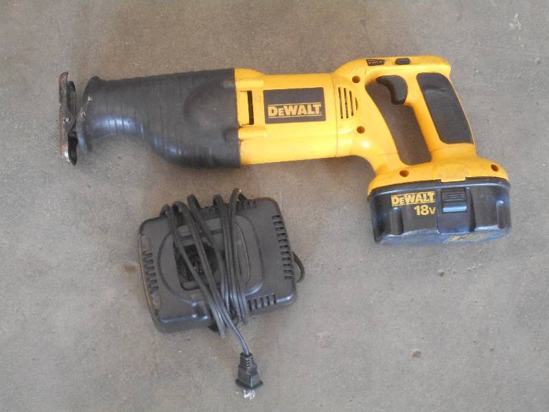 lot 115 image: DeWalt 18Volt Sawzall With Charger ...