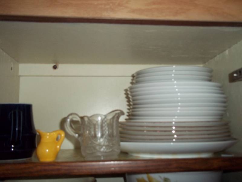 China plates and ext�