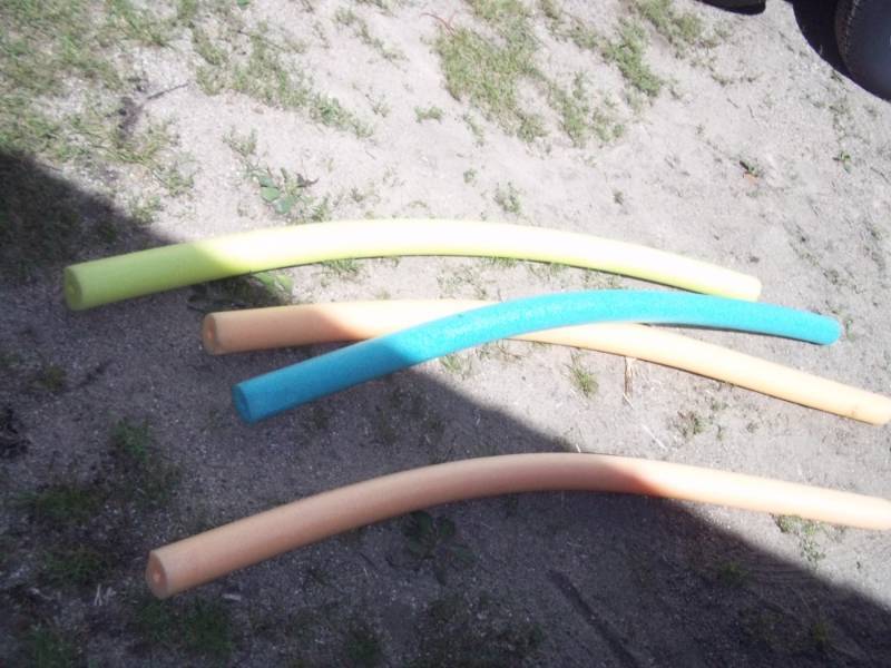 4 swim toys