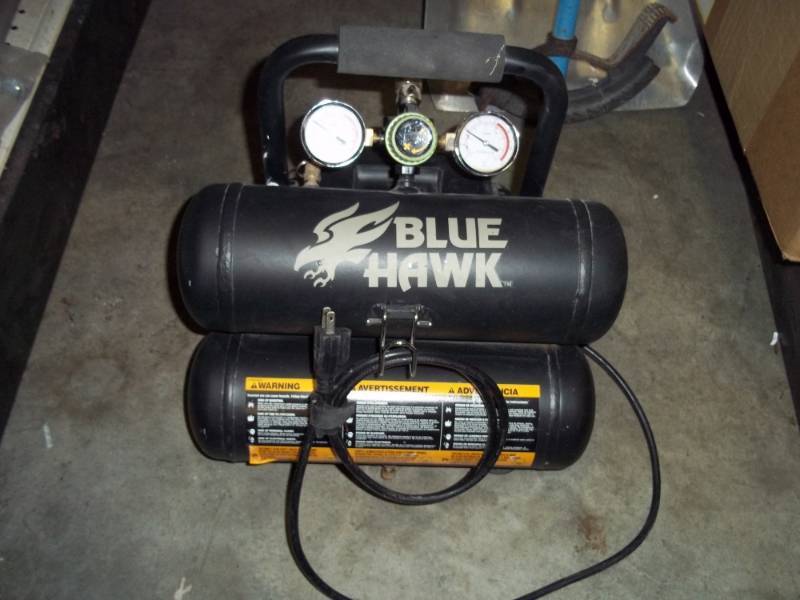 Blue Hawk Compressor 2 gal | Advanced Sales Consignment Auction #160