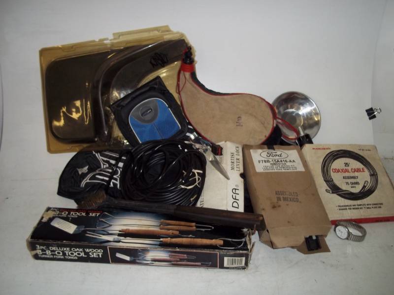 lot 115 image: Bar-B-Que set, Duffle Bag, Coax Cable, Mud  Flaps, etc