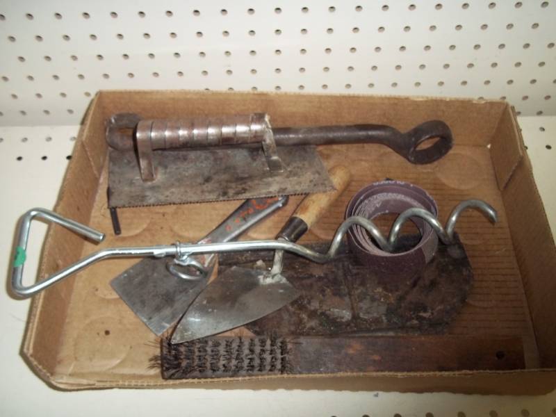 lot 171 image: Assorted Tools and Wrenches