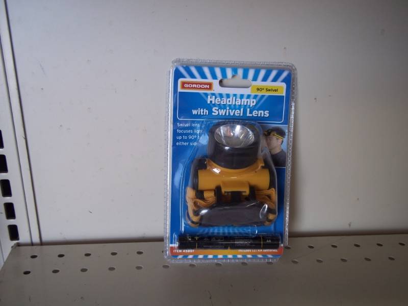 lot 183 image: Unopened Head lamp