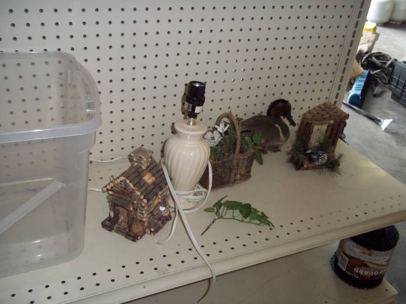 lot 224 image: Stuffed Duck. Loon Dcor, Lamp, Lighted Log Cabin with Tote