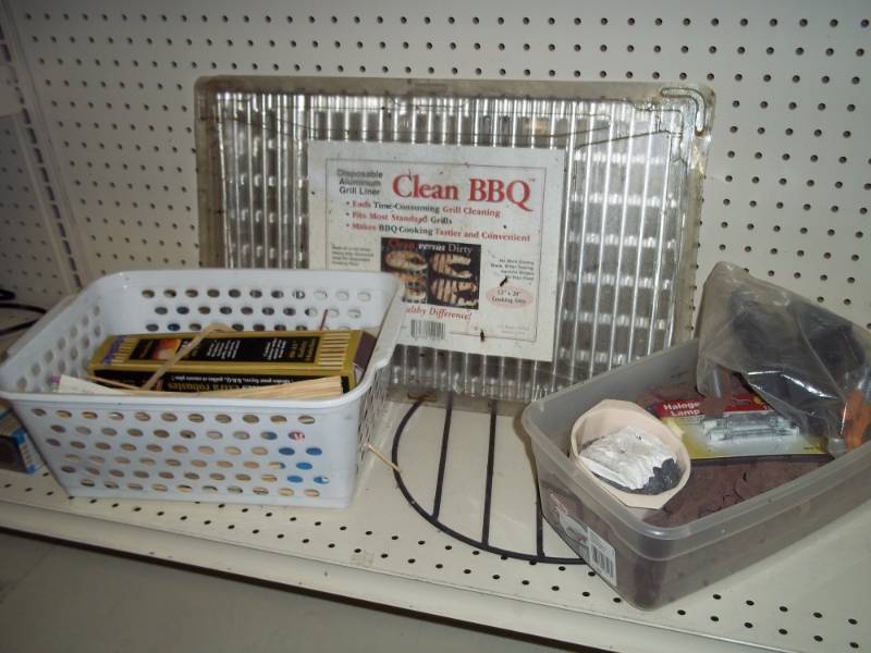 lot 227 image: Misc Grilling Supplies
