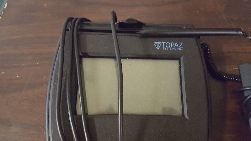 Topaz Systems Electronic Credit card scanner and Signature pad