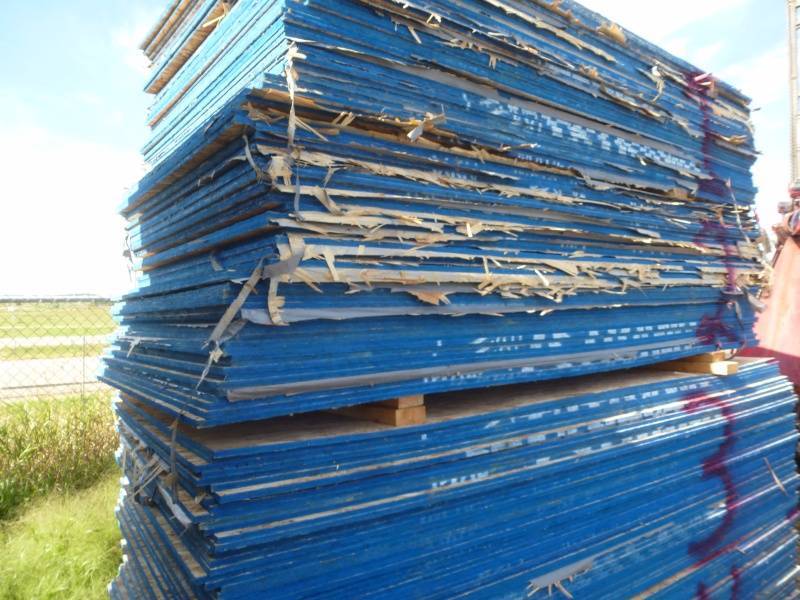 Lift #3 Chip Board 12 x 4 x 8 Sheets