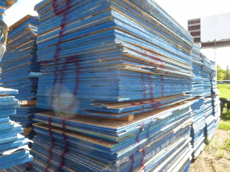 Lift #10 Chip Board 12 x 4 x 8 Sheets