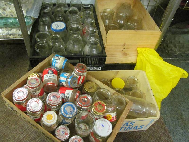 lot 45 image: CanningBaby Food Jars