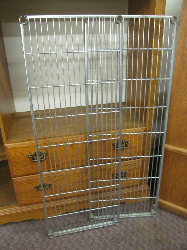 lot 78 image: Wire Shelves