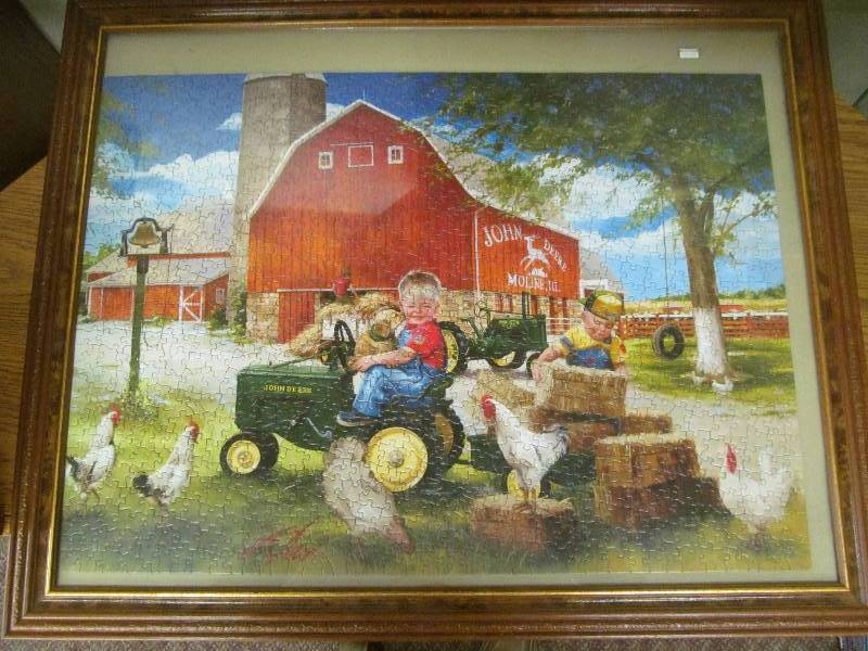 lot 80 image: John Deere Picture