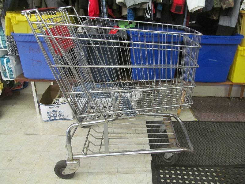lot 85 image: Shopping Cart