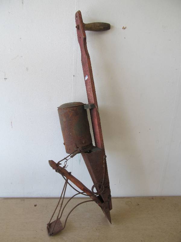 lot 112 image: Vintage Planter