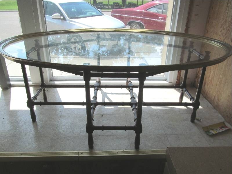lot 120 image: Vintage Coffee Table
