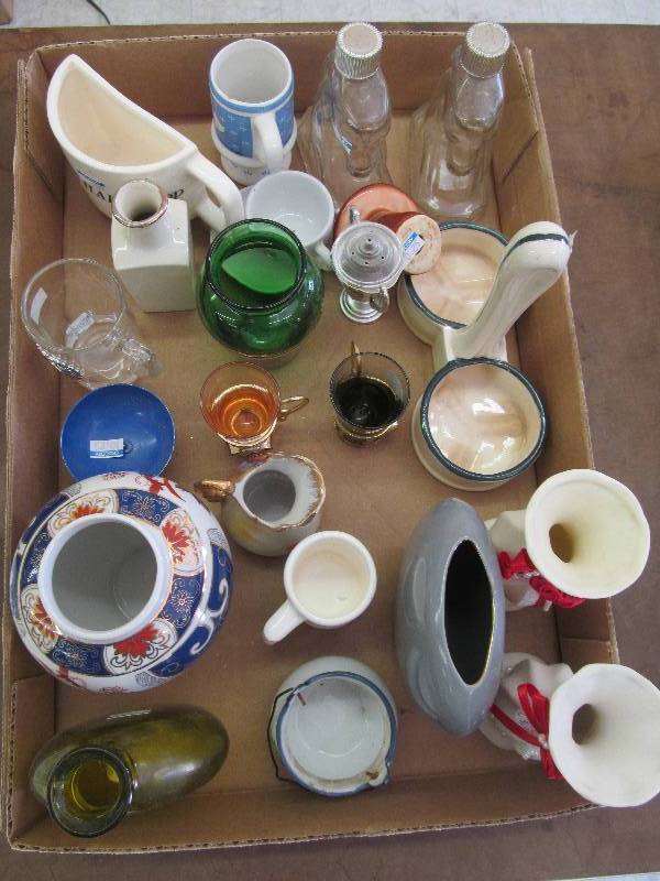 lot 137 image: Knick Knack Dcor