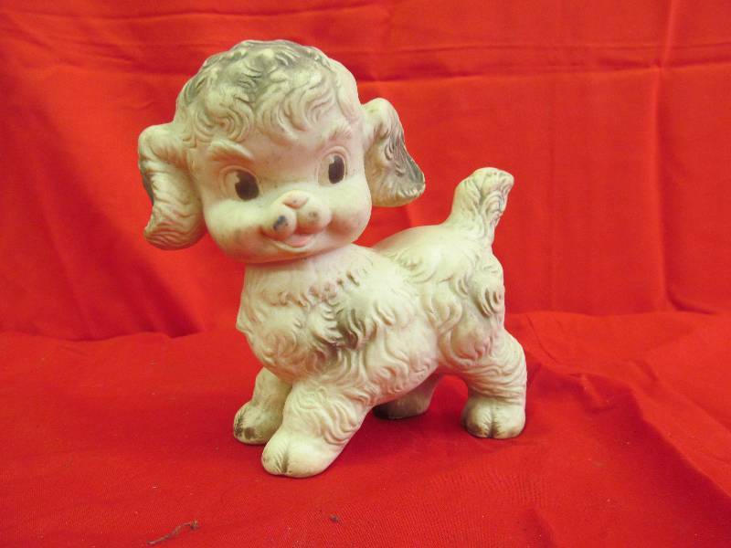 lot 171 image: Vintage Squeeze Toy