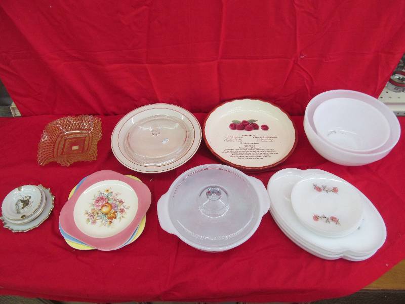 lot 194 image: Decorative PlatesFire King