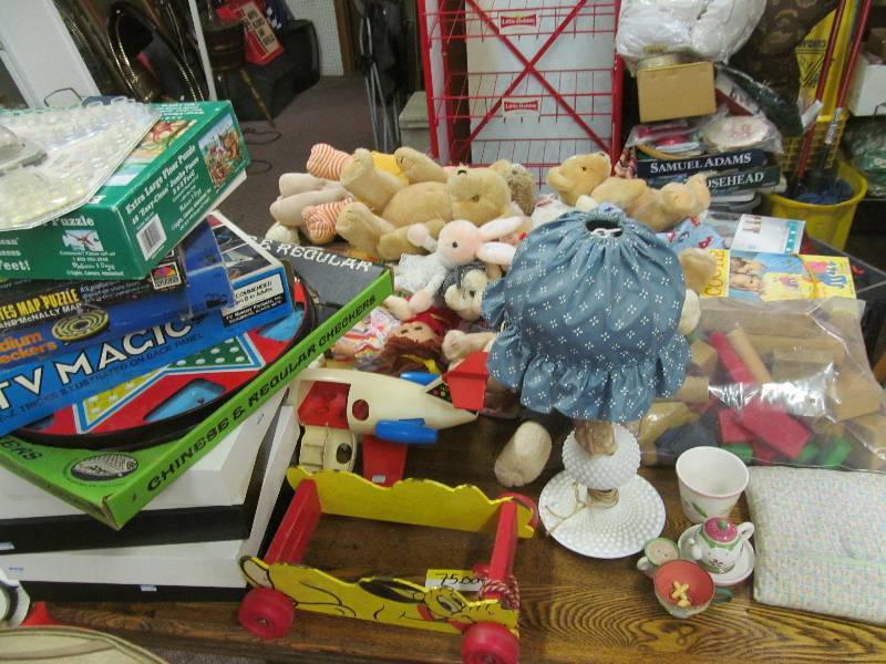 lot 241 image: GamesFisher Price AirplaneWood Blocks
