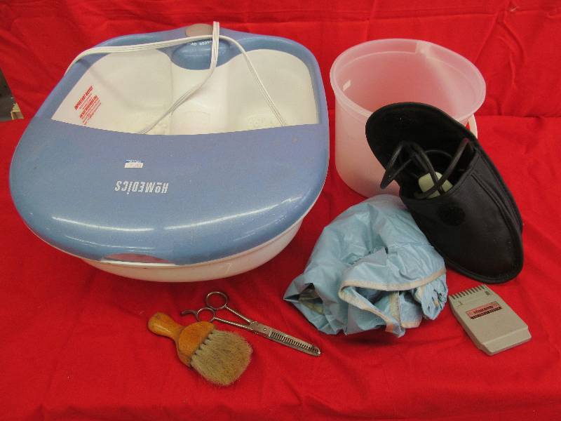 lot 261 image: Vintage ShaverFoot Spa