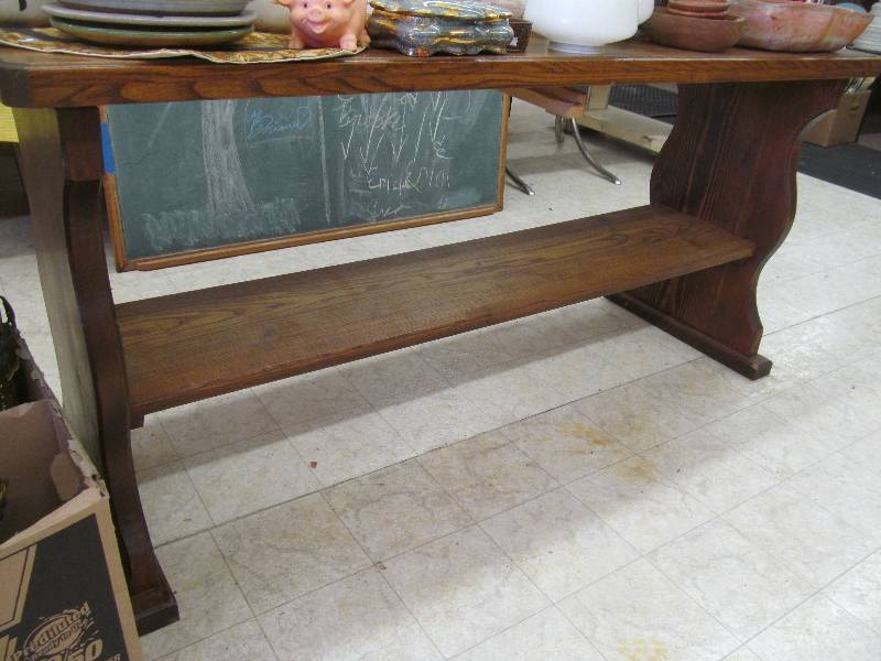 lot 263 image: Sofa Table