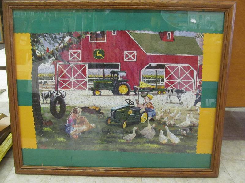 lot 284 image: John Deere Picture