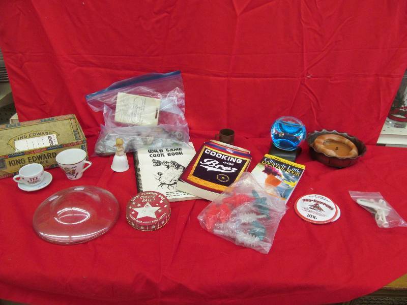 lot 308 image: Cigar BoxRecipe BooksBottle Stoppers