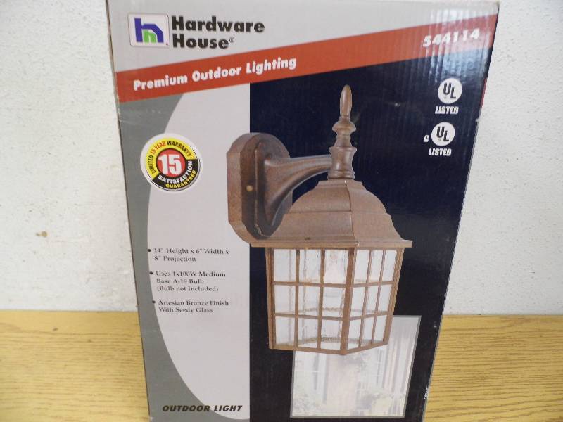 Outdoor Light