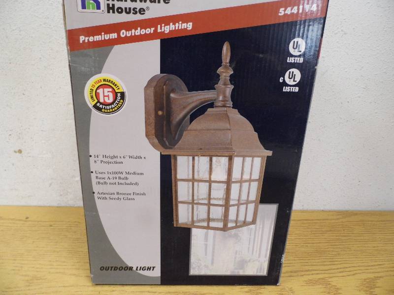 Outdoor Light