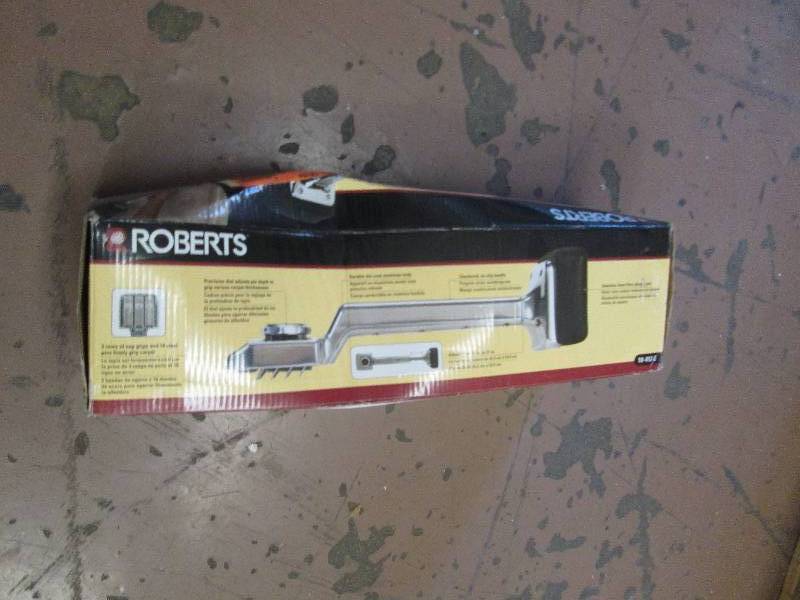 lot 41 image: Roberts Deluxe Knee Kicker ...
