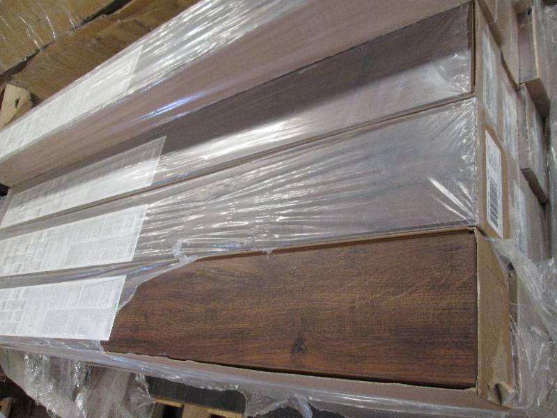 lot 4 image: Lot of 5 cotton  valley oak floorin...