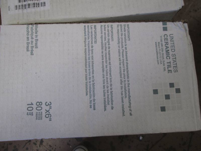 lot 51 image: Lot of 3United States snow white ce...