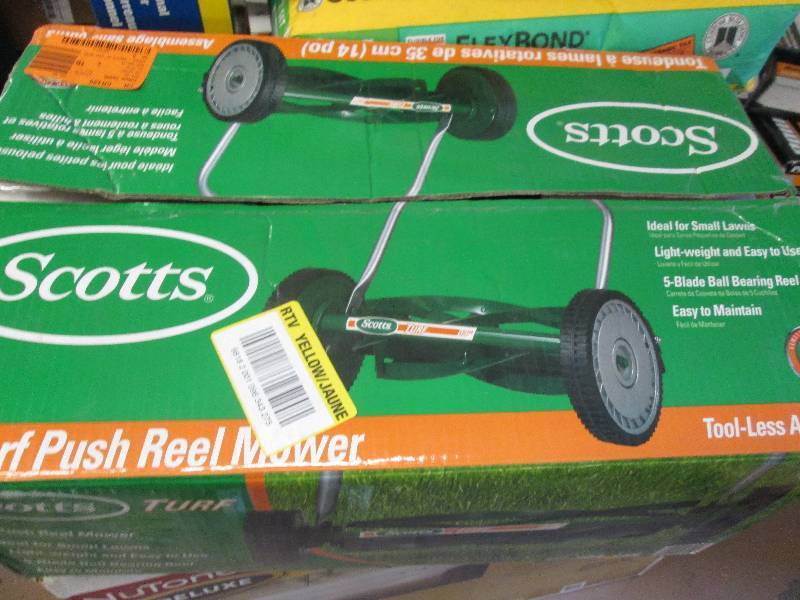 lot 129 image: Scotts 14 Turf mower features pus...