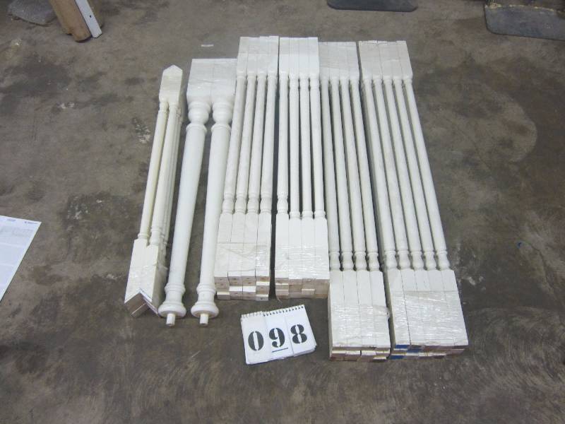 lot 98 image: Solid Wood - White RailingBanister Pieces