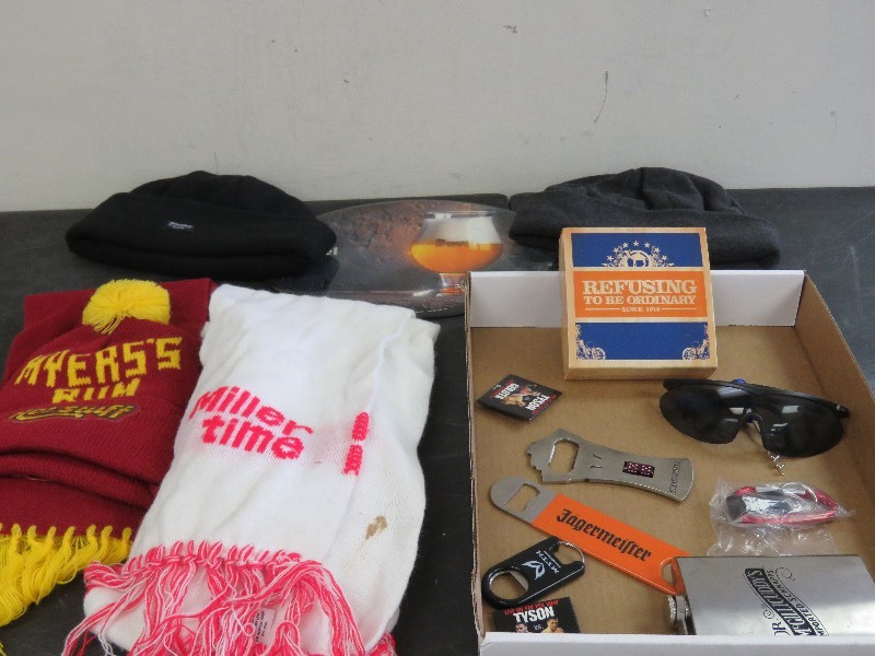 Collectible lot