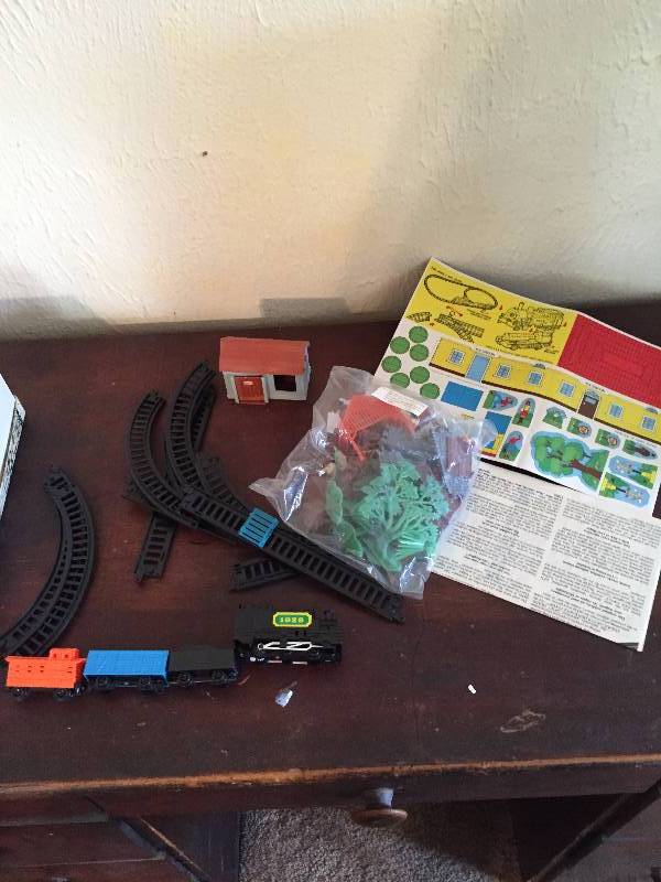 TRAIN SET ELECTRIC