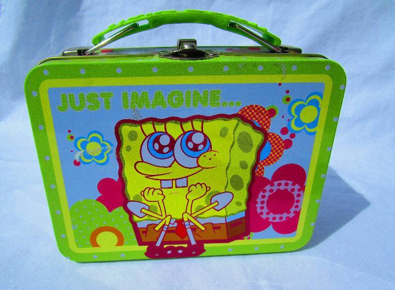 NEW SPONGEBOB SQUARE PANTS METAL BOX