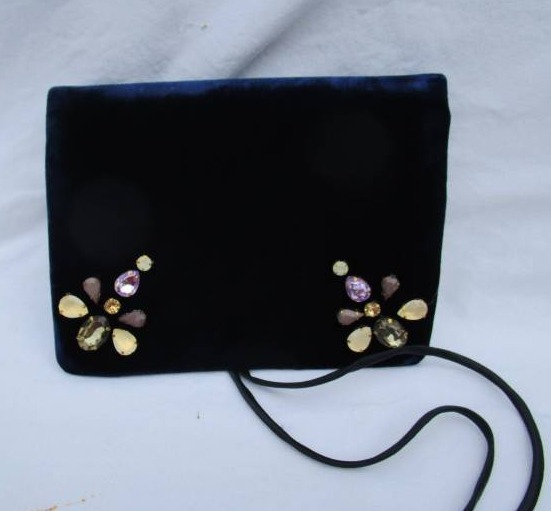 NEW BLUE BEADED SHIRALEAH PURSE
