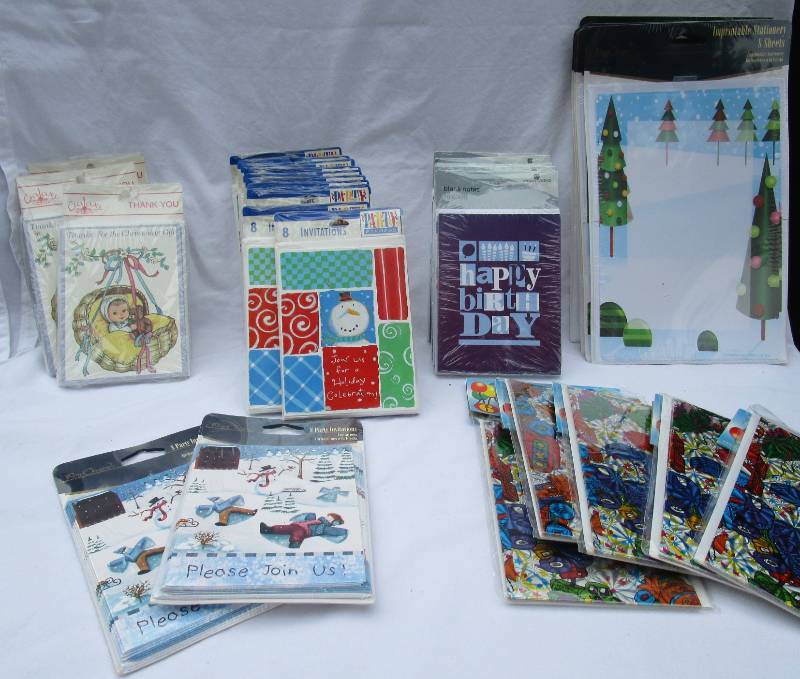 NEW BOX LOT OF STATIONARY