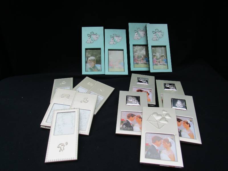 NEW 15 SMALL PICTURE FRAMES