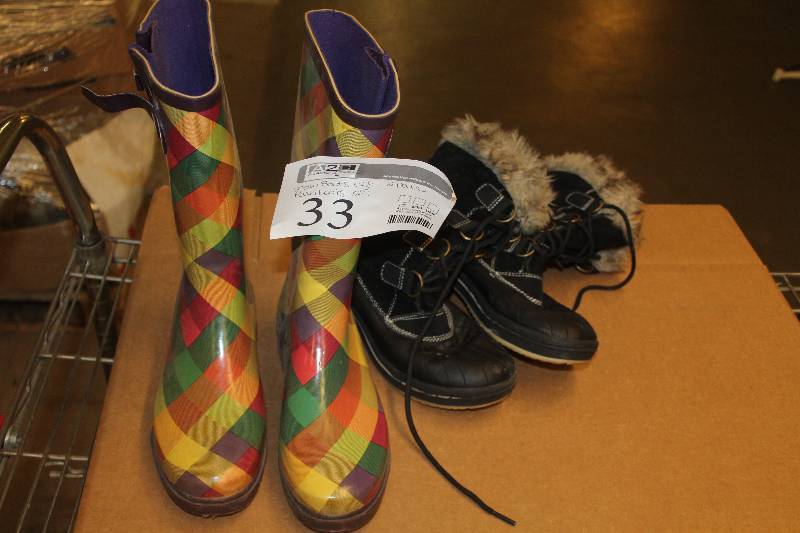 lot 33 image: Lot of (2) Pair Boots Including Snow Size 8, Rain Size 9