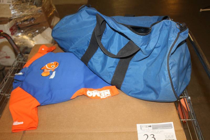 lot 23 image: Lot of Beginners Swim Gear Including Nemo Life Vest, Fins, Floaties